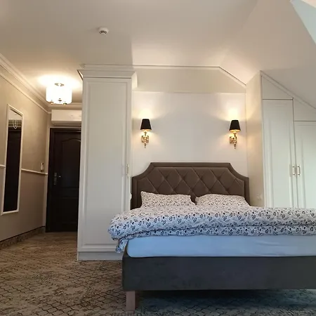 Arkadia Radziejow Bed & Breakfast Exterior photo